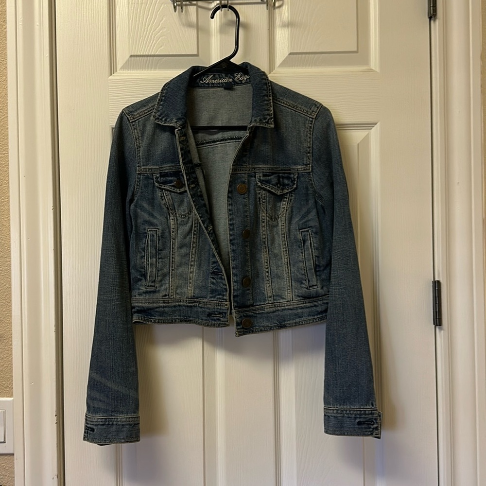 Cropped American Eagle Denim Jacket - size small